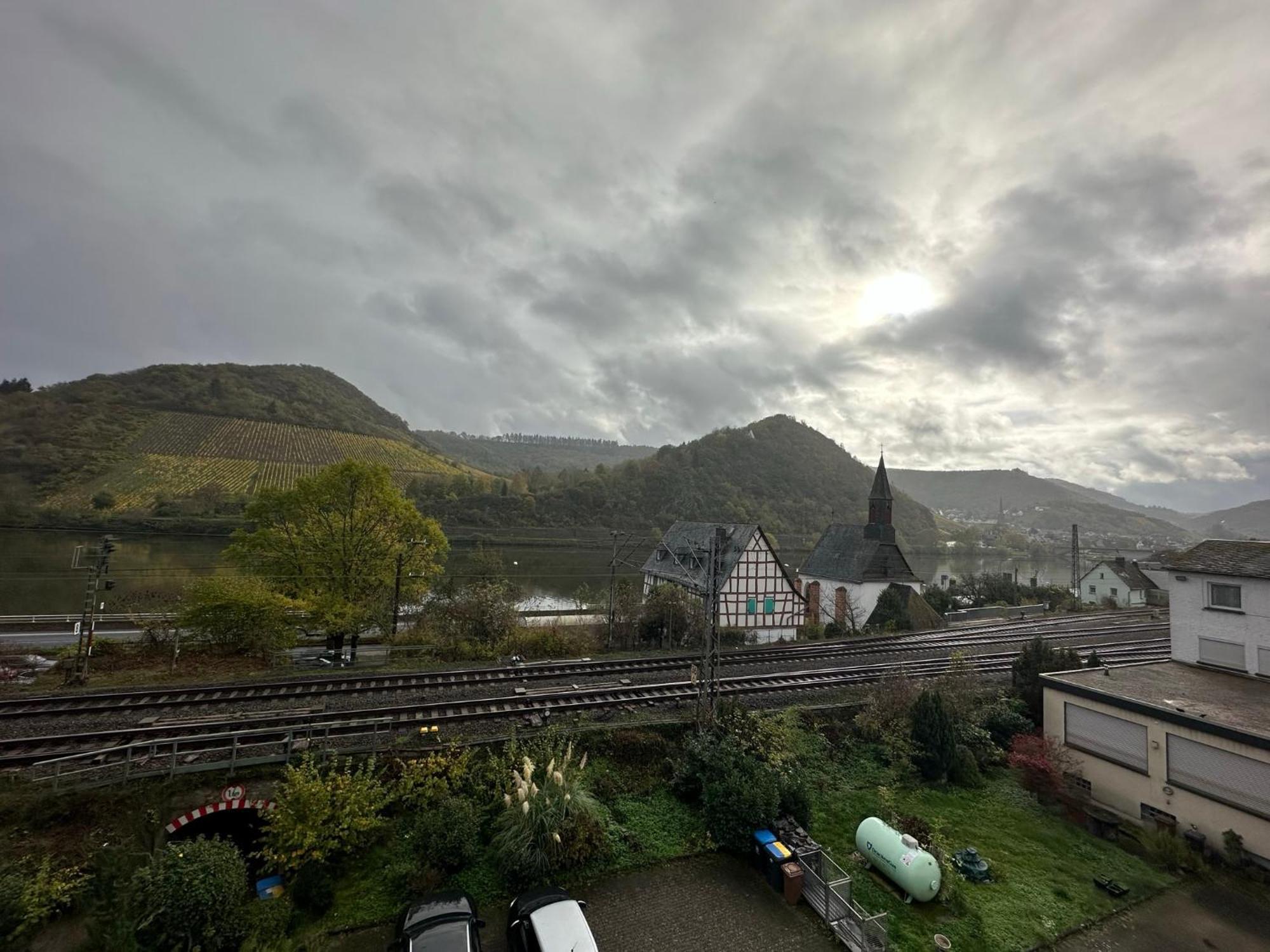 Mike'S Mosel Lodge Treis-Karden Exterior photo
